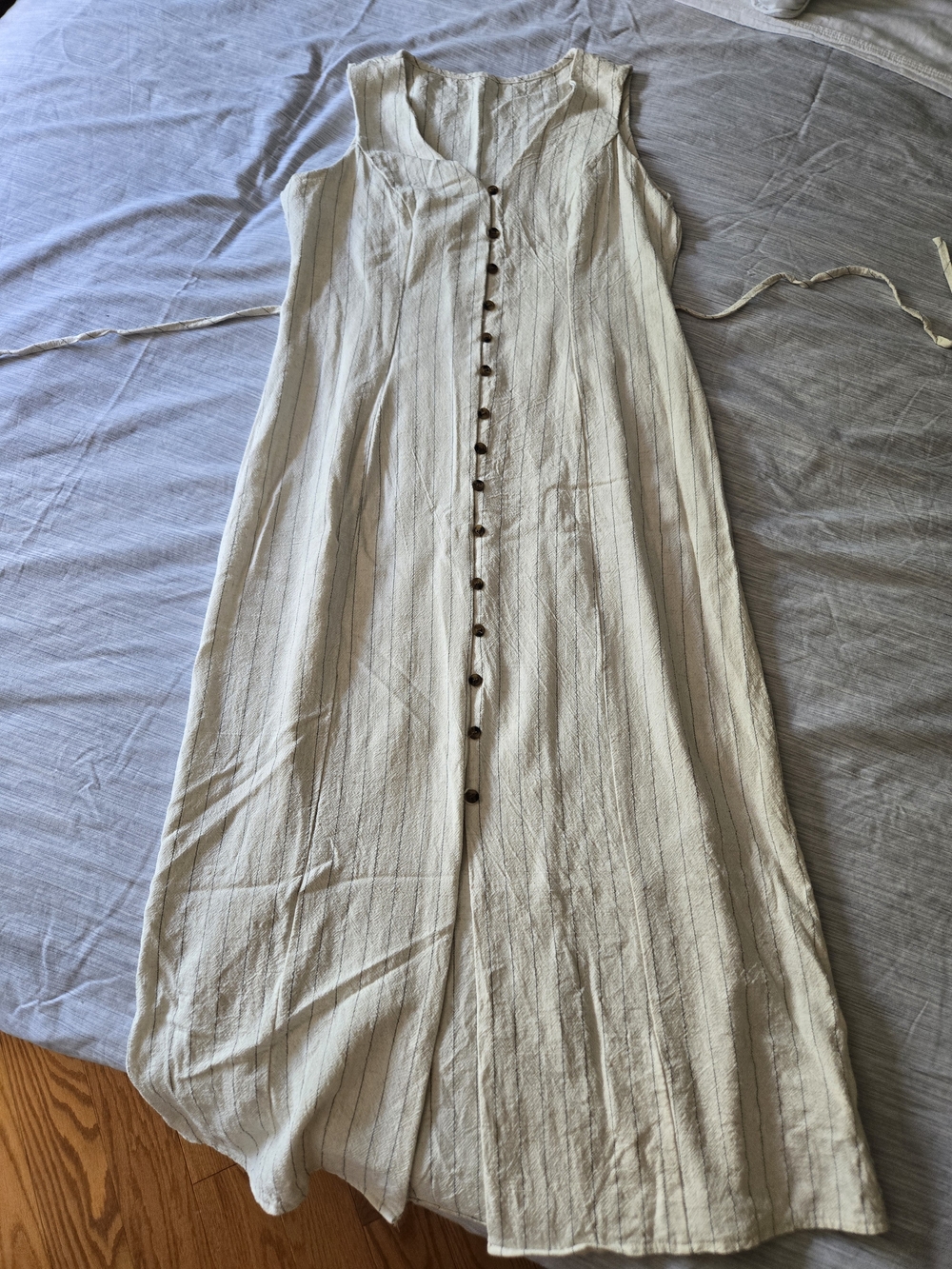 SHEIN Cream Sleeveless Button-Front Maxi Dress
